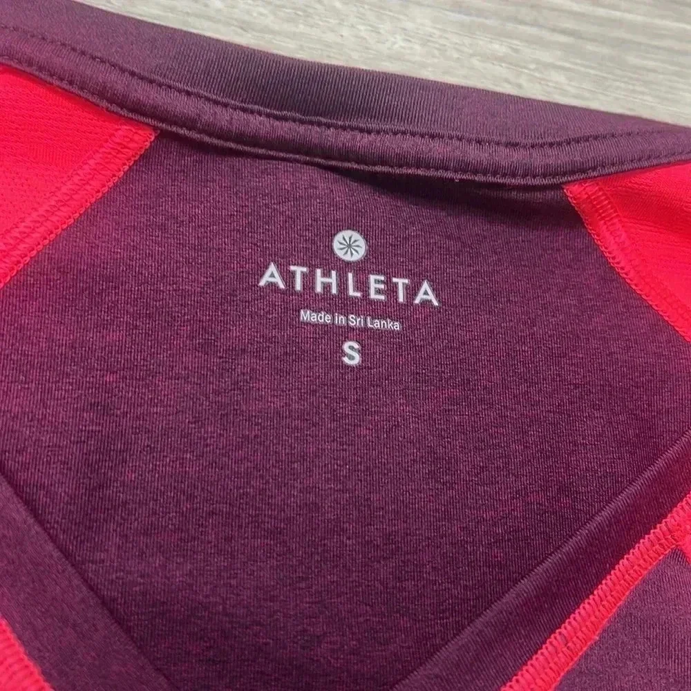 Women’s Athleta tenacity long sleeve thumb hole active shirt size Small - Picture 3 of 6